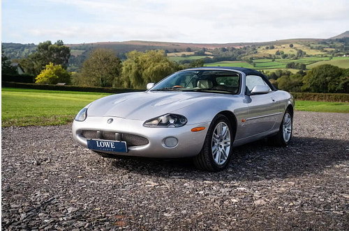 Jaguar XKR