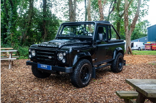 Land Rover Defender 90