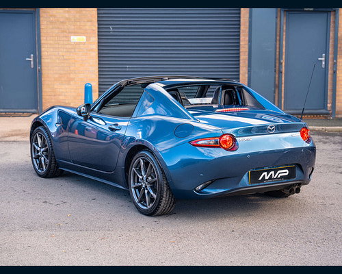 2018 Mazda MX-5 RF in Eternal Blue Mica, photo 2