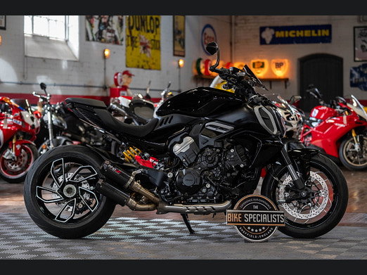 Used DUCATI Diavel V4 in Sheffield, South Yorkshire