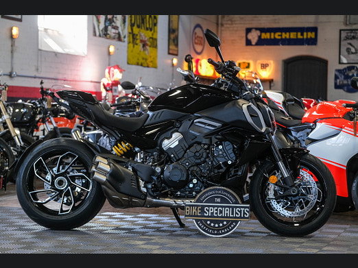 Used DUCATI Diavel V4 in Sheffield, South Yorkshire
