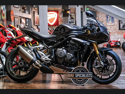 Used Triumph Speed Triple 1200 in Sheffield, South Yorkshire