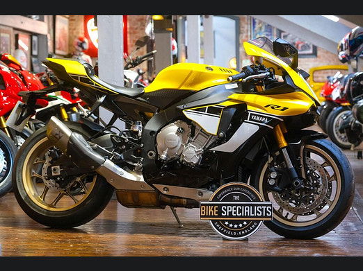 Used Yamaha R1 in Sheffield, South Yorkshire