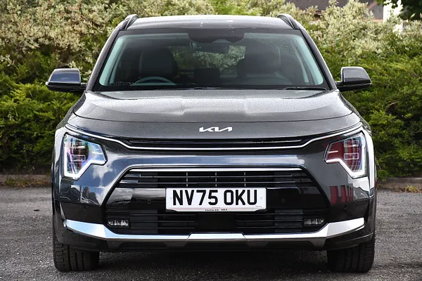 2026 Kia Niro 1.6h GDi Evolve SUV 5dr Petrol Hybrid DCT Euro 6 (s/s) (136 bhp) — photo 5 of 31