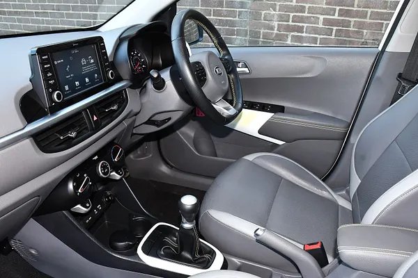 2019 Kia Picanto 1.25 X-Line Hatchback 5dr Petrol Manual Euro 6 (83 bhp) — photo 4 of 31