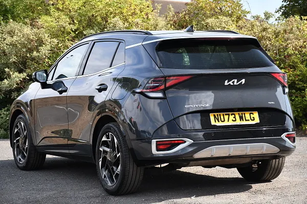 2023 Kia Sportage 1.6 T-GDi GT-Line SUV 5dr Petrol Manual Euro 6 (s/s) (148 bhp) — photo 3 of 31