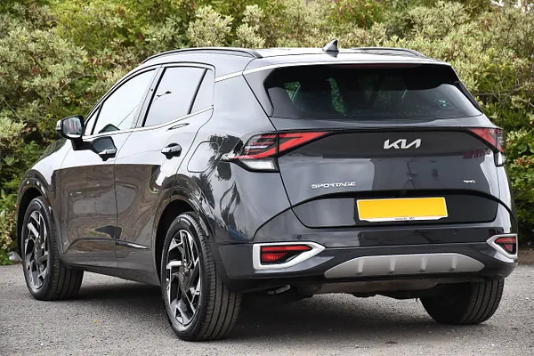 2023 Kia Sportage 1.6 T-GDi MHEV GT-Line SUV 5dr Petrol Hybrid DCT Euro 6 (s/s) (148 bhp) — photo 3 of 31