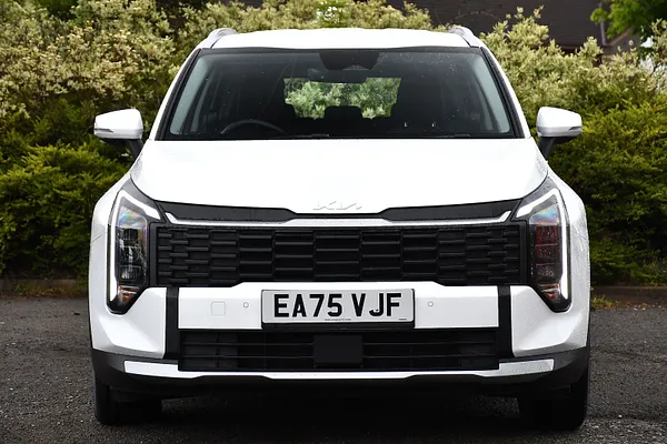 2025 Kia Sportage 1.6 T-GDi Pure SUV 5dr Petrol Manual Euro 6 (s/s) (147 bhp) — photo 5 of 31