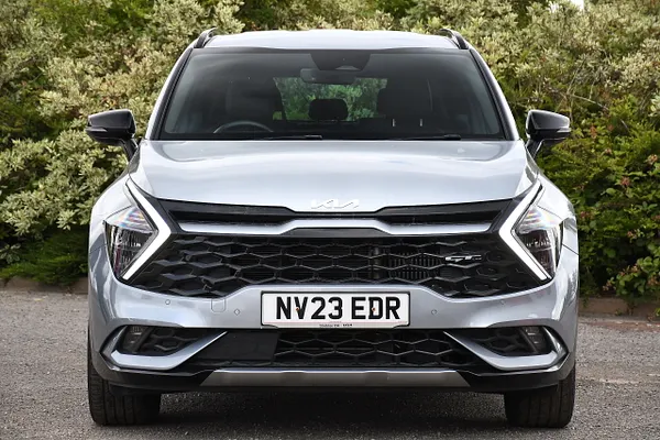 2023 Kia Sportage 1.6 h T-GDi GT-Line SUV 5dr Petrol Hybrid Auto Euro 6 (s/s) (226 bhp) — photo 5 of 31