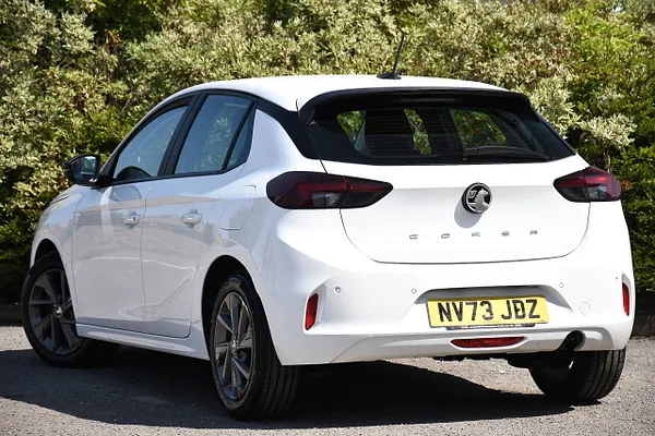 2023 Vauxhall Corsa 1.2 Design Hatchback 5dr Petrol Manual Euro 6 (75 ps) — photo 3 of 31