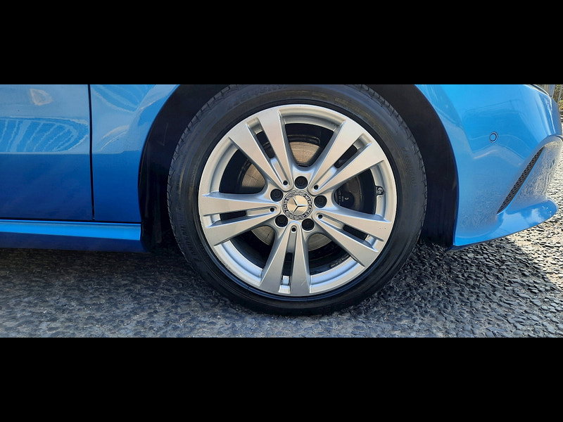 Mercedes-Benz A-CLASS 1.6 A180 Sport (Executive) Hatchback 5dr Petrol 7G-DCT Euro 6 (s/s) (122 ps) 5dr Automatic 2026