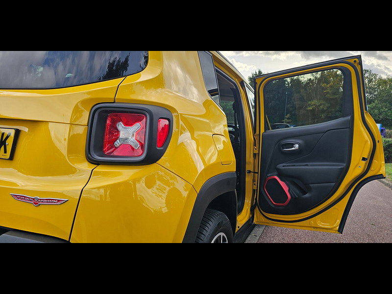 Jeep Renegade 2.0 MultiJetII Trailhawk SUV 5dr Diesel Auto 4WD Euro 6 (s/s) (170 ps) 5dr Automatic 2026