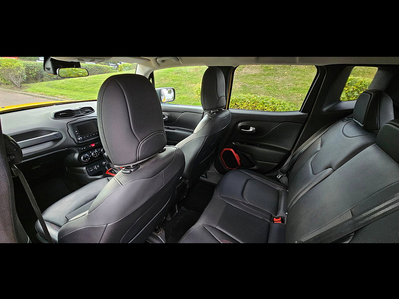 Jeep Renegade 2.0 MultiJetII Trailhawk SUV 5dr Diesel Auto 4WD Euro 6 (s/s) (170 ps) 5dr Automatic 2026