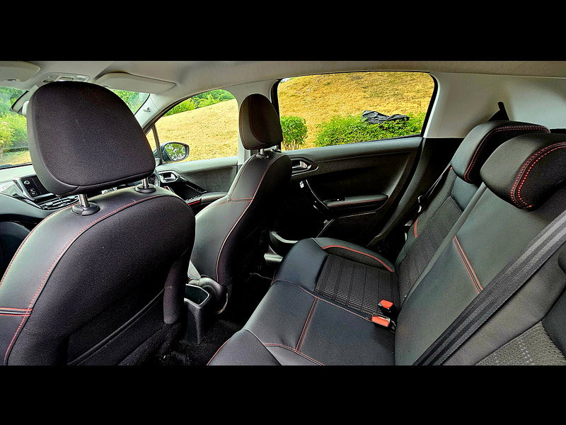 Peugeot 208 1.2 PureTech GPF GT Line Hatchback 5dr Petrol Manual Euro 6 (s/s) (110 ps) 5dr Manual 2026