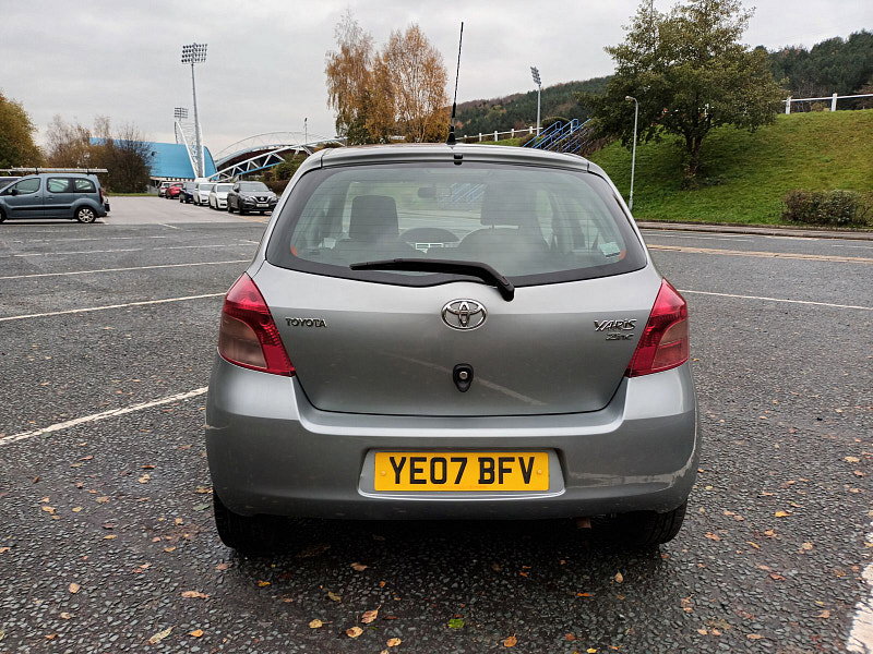 Toyota Yaris 1.3 VVT-i Zinc Hatchback 5dr Petrol Manual (141 g/km, 85 bhp) 5dr Manual 2026