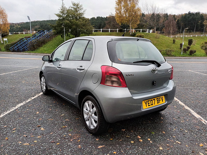 Toyota Yaris 1.3 VVT-i Zinc Hatchback 5dr Petrol Manual (141 g/km, 85 bhp) 5dr Manual 2026