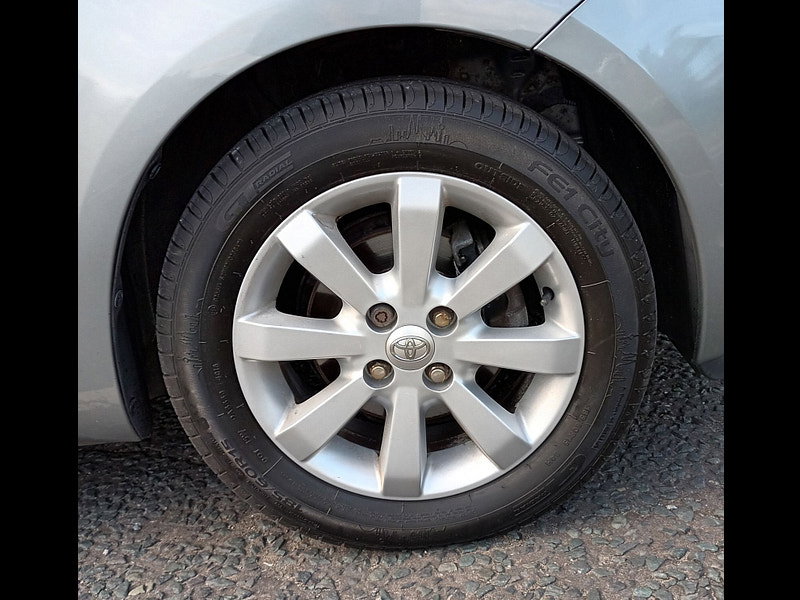 Toyota Yaris 1.3 VVT-i Zinc Hatchback 5dr Petrol Manual (141 g/km, 85 bhp) 5dr Manual 2026
