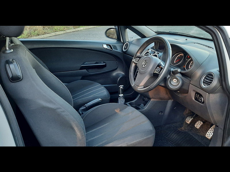 Vauxhall Corsa 1.3 CDTi ecoFLEX Limited Edition Hatchback 3dr Diesel Manual Euro 5 (75 ps) 3dr Manual 2026
