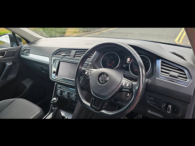 Volkswagen Tiguan 2.0 TDI BlueMotion Tech SE Navigation SUV 5dr Diesel Manual 4Motion Euro 6 (s/s) (150 ps) 5dr Manual 2026