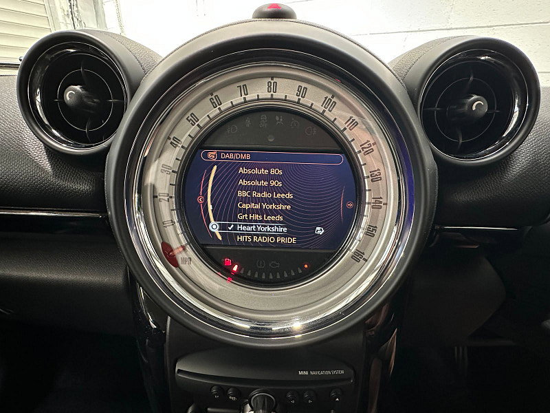 MINI Countryman 2.0L Cooper SD ALL4 Auto SUV 5dr Diesel Automatic Euro 5 (141 bhp)
