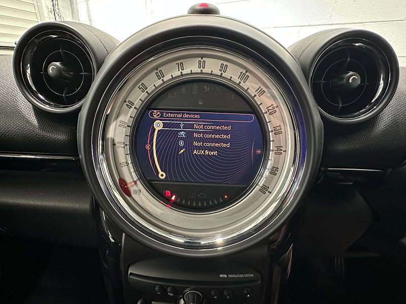 MINI Countryman 2.0L Cooper SD ALL4 Auto SUV 5dr Diesel Automatic Euro 5 (141 bhp)