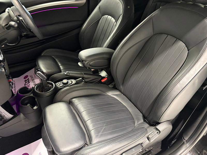 MINI Convertible 2.0 Cooper S Exclusive Convertible 2dr Petrol Steptronic Euro 6 (s/s) (192 ps)