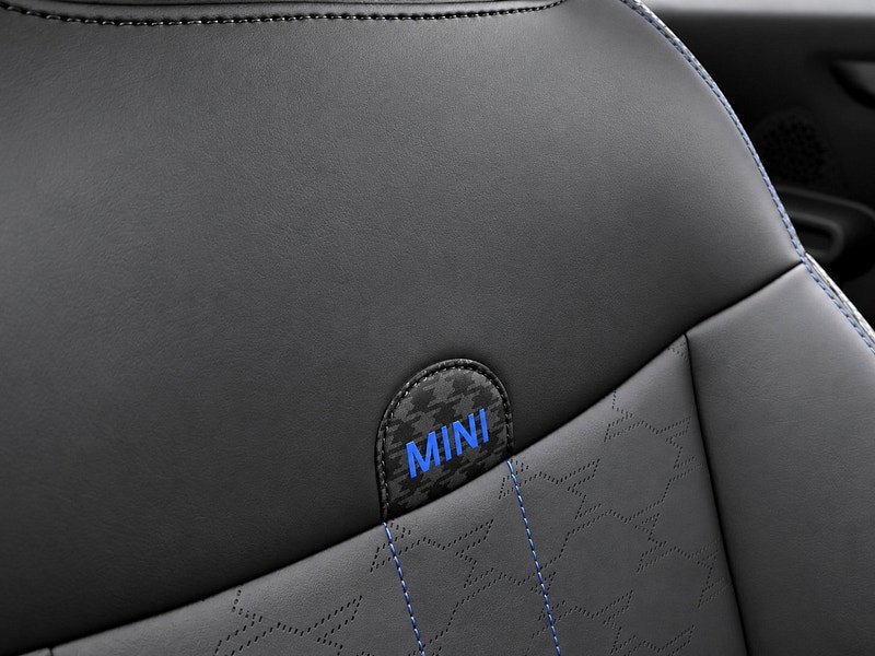 MINI Cooper 2.0S Classic Hatchback 3dr Petrol Steptronic Euro 6 (s/s) (204 ps)