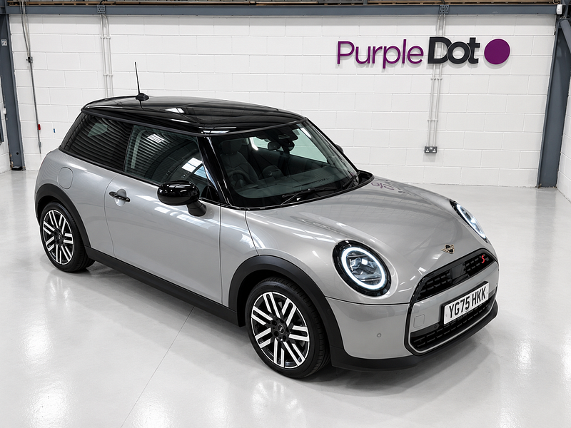 MINI Cooper 2.0S Classic Hatchback 3dr Petrol Steptronic Euro 6 (s/s) (204 ps)