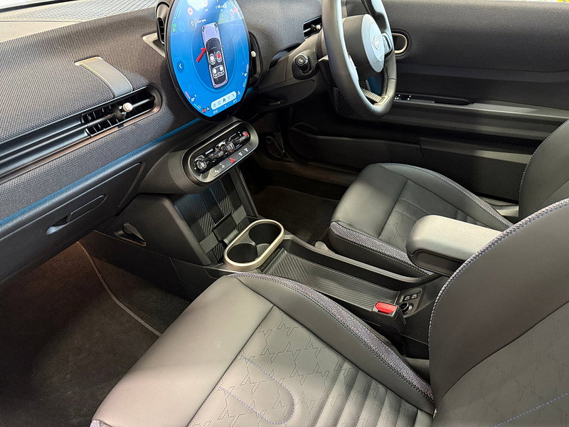 MINI Cooper 2.0S Classic Hatchback 3dr Petrol Steptronic Euro 6 (s/s) (204 ps)