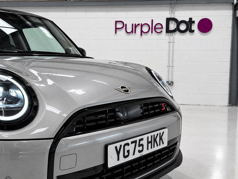 MINI Cooper 2.0S Classic Hatchback 3dr Petrol Steptronic Euro 6 (s/s) (204 ps)