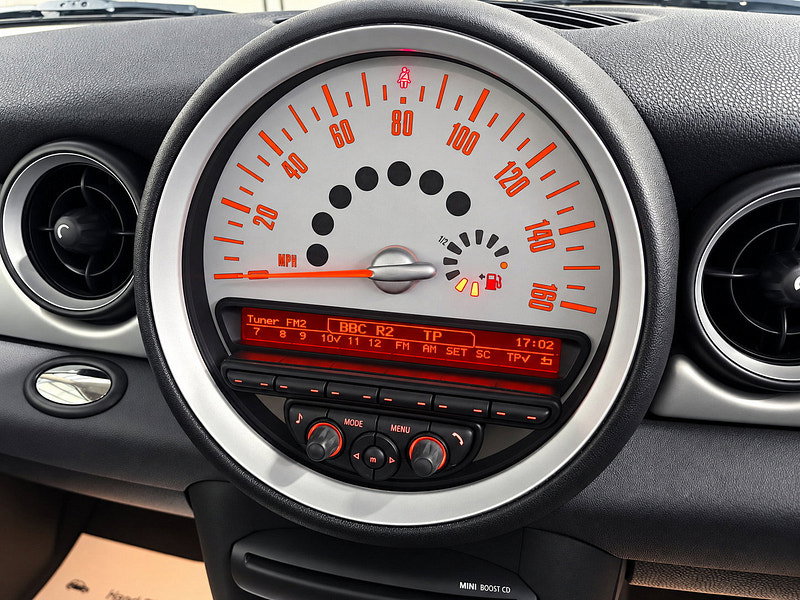 MINI Hatch 1.6 One Hatchback 3dr Petrol Steptronic Euro 5 (98 ps)