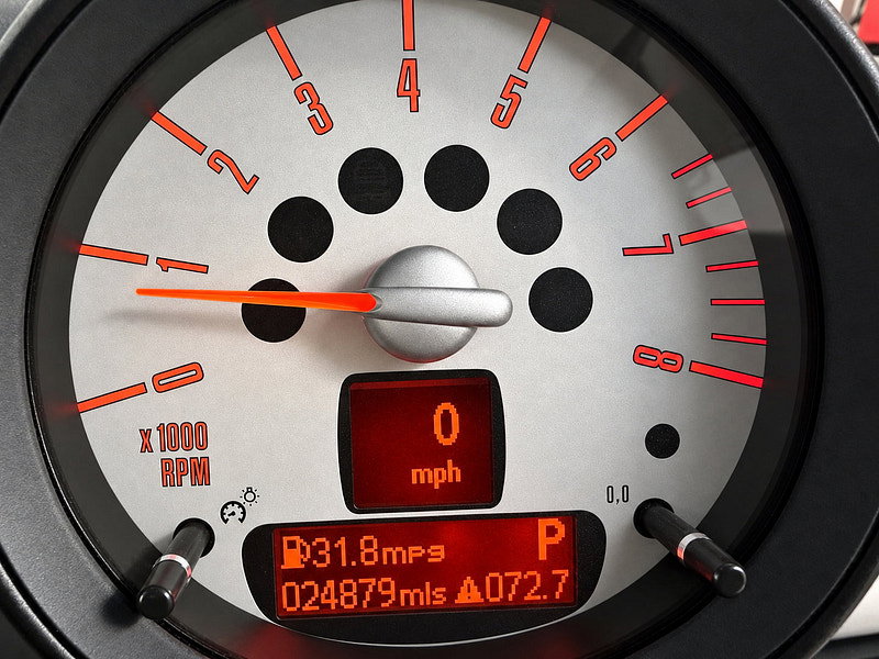 MINI Hatch 1.6 One Hatchback 3dr Petrol Steptronic Euro 5 (98 ps)
