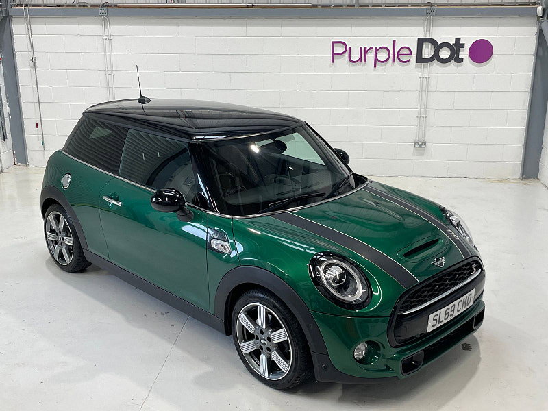 MINI Hatch 2.0L 60 Years Edition Auto Hatchback 3dr Petrol Automatic Euro 6 (189 bhp)