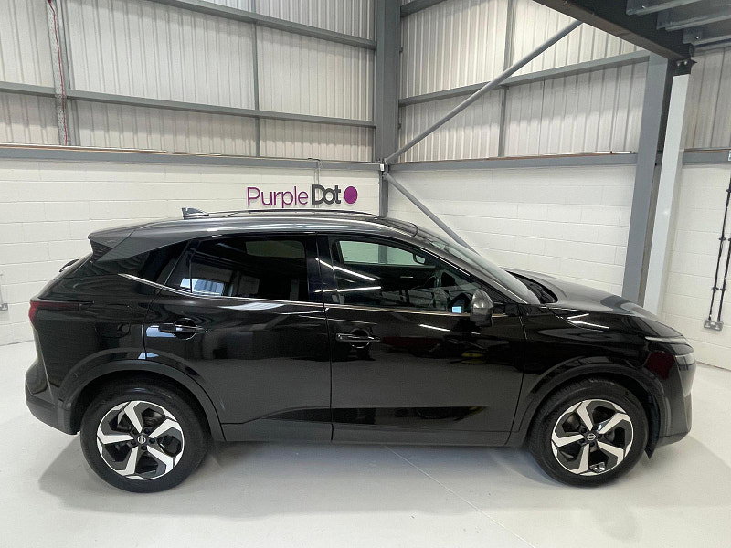 Nissan Qashqai 1.3L Premiere Edition DiG-T MHEV CVT SUV 5dr Hybrid Automatic Euro 6 (156 bhp)