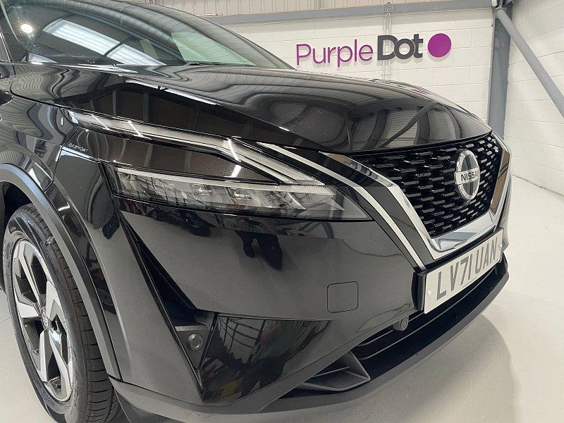 Nissan Qashqai 1.3L Premiere Edition DiG-T MHEV CVT SUV 5dr Hybrid Automatic Euro 6 (156 bhp)
