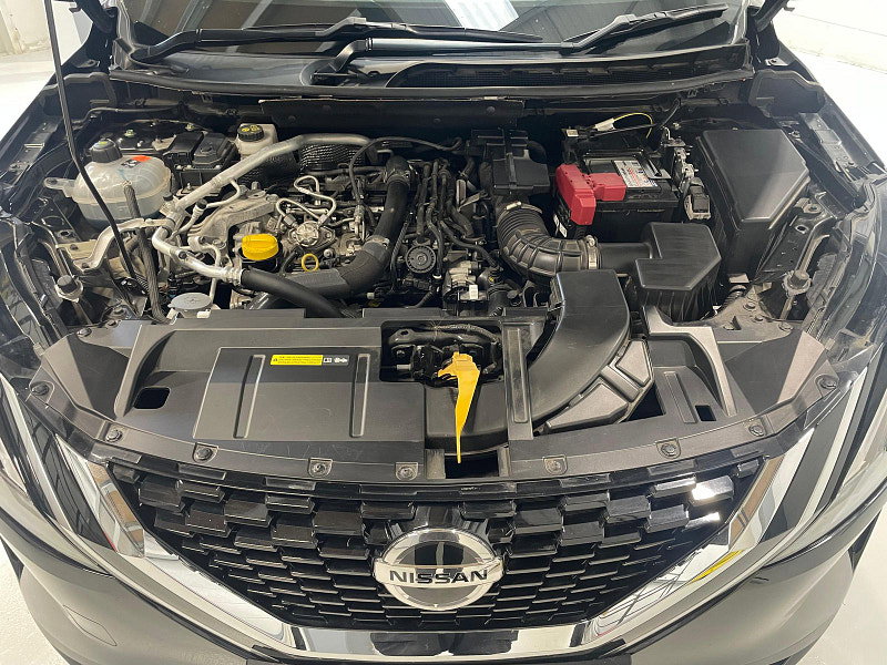 Nissan Qashqai 1.3L Premiere Edition DiG-T MHEV CVT SUV 5dr Hybrid Automatic Euro 6 (156 bhp)