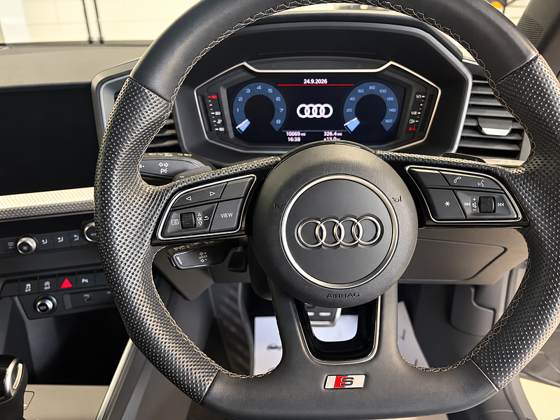 Audi A1 1.0 TFSI 25 Black Edition Sportback 5dr Petrol S Tronic Euro 6 (s/s) (95 ps)