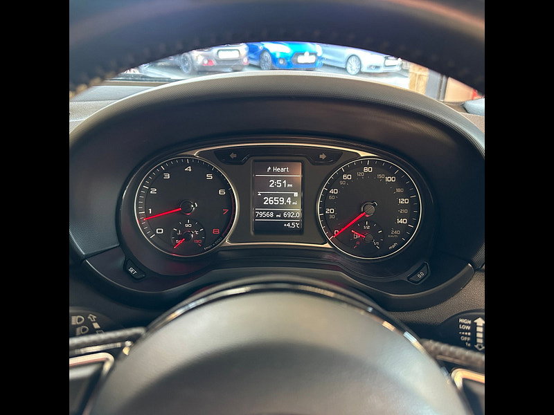 Audi A1 1.4L SPORTBACK TFSI S LINE Hatchback 5dr Petrol Manual Euro 5 (122 bhp)