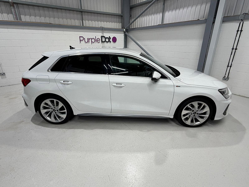 Audi A3 1.5 TFSI 35 S line Sportback 5dr Petrol Manual Euro 6 (s/s) (150 ps)