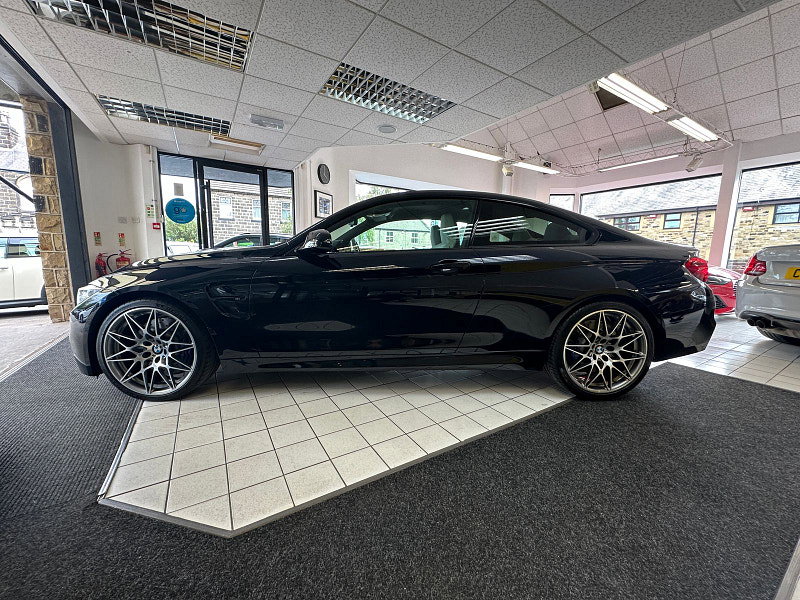 BMW 4 Series 3.0L M4 COMPETITION Coupe 2dr Petrol Semi Automatic Euro 6 (444 bhp)