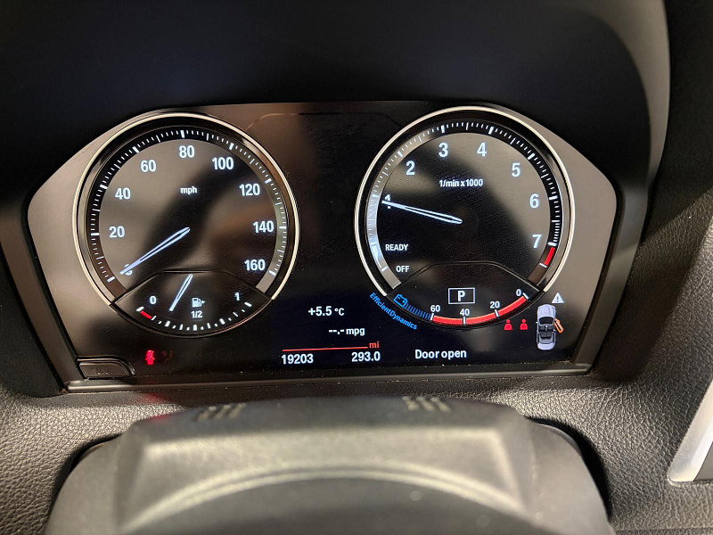 BMW 2 Series 2.0 220i Sport Convertible 2dr Petrol Auto Euro 6 (s/s) (184 ps)