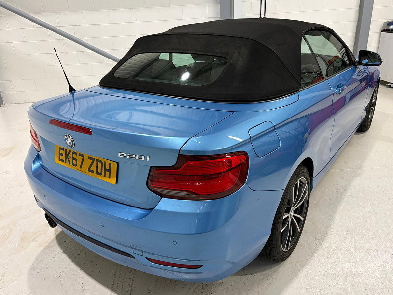 BMW 2 Series 2.0 220i Sport Convertible 2dr Petrol Auto Euro 6 (s/s) (184 ps)