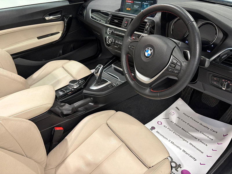 BMW 2 Series 2.0 220i Sport Convertible 2dr Petrol Auto Euro 6 (s/s) (184 ps)
