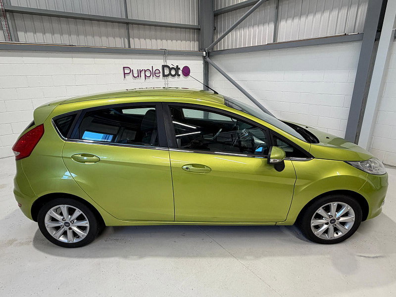 Ford Fiesta 1.4 TDCi Zetec Hatchback 5dr Diesel Manual (110 g/km, 67 bhp)