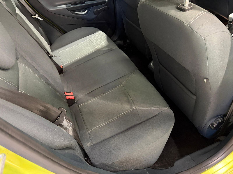 Ford Fiesta 1.4 TDCi Zetec Hatchback 5dr Diesel Manual (110 g/km, 67 bhp)
