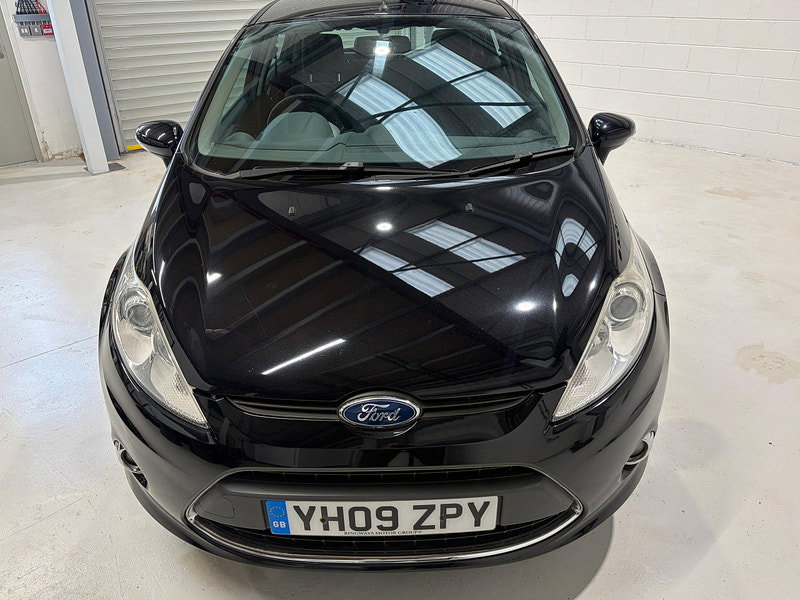 Ford Fiesta 1.4 Zetec Hatchback 5dr Petrol Manual (133 g/km, 94 bhp)