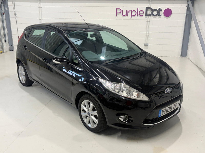 Ford Fiesta 1.4 Zetec Hatchback 5dr Petrol Manual (133 g/km, 94 bhp)
