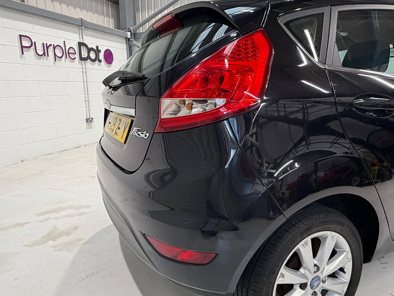 Ford Fiesta 1.4 Zetec Hatchback 5dr Petrol Manual (133 g/km, 94 bhp)