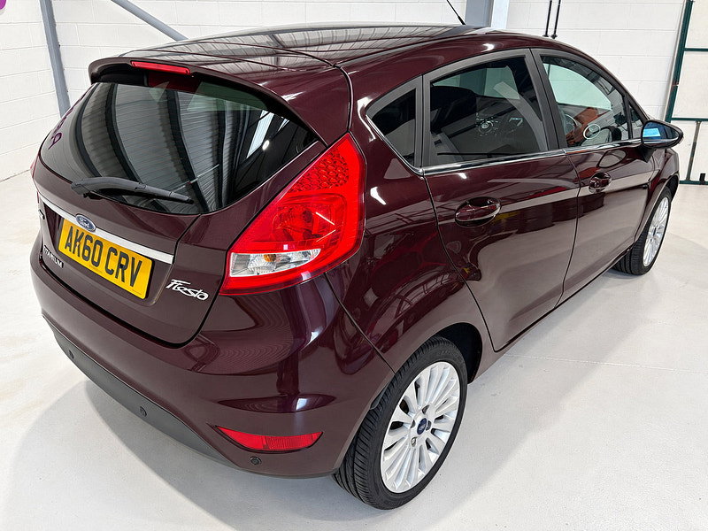 Ford Fiesta 1.6 TDCi DPF Titanium Hatchback 5dr Diesel Manual (107 g/km, 94 bhp)