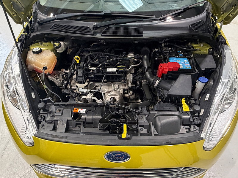 Ford Fiesta 1.0 Zetec Hatchback 5dr Petrol Manual Euro 5 (s/s) (80 ps)